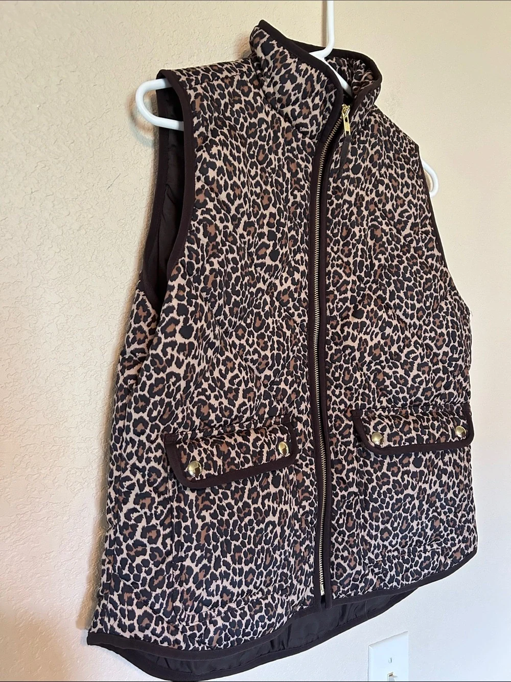 J. Crew Leopard Print Quilted Puffer Vest Small Brown Animal Print Gold Zip